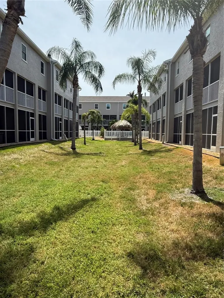 1117 Pinellas Bayway S Tierra Verde FL 33715