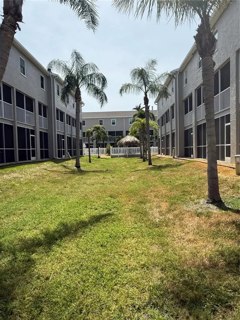 1117 Pinellas Bayway S Tierra Verde FL 33715
