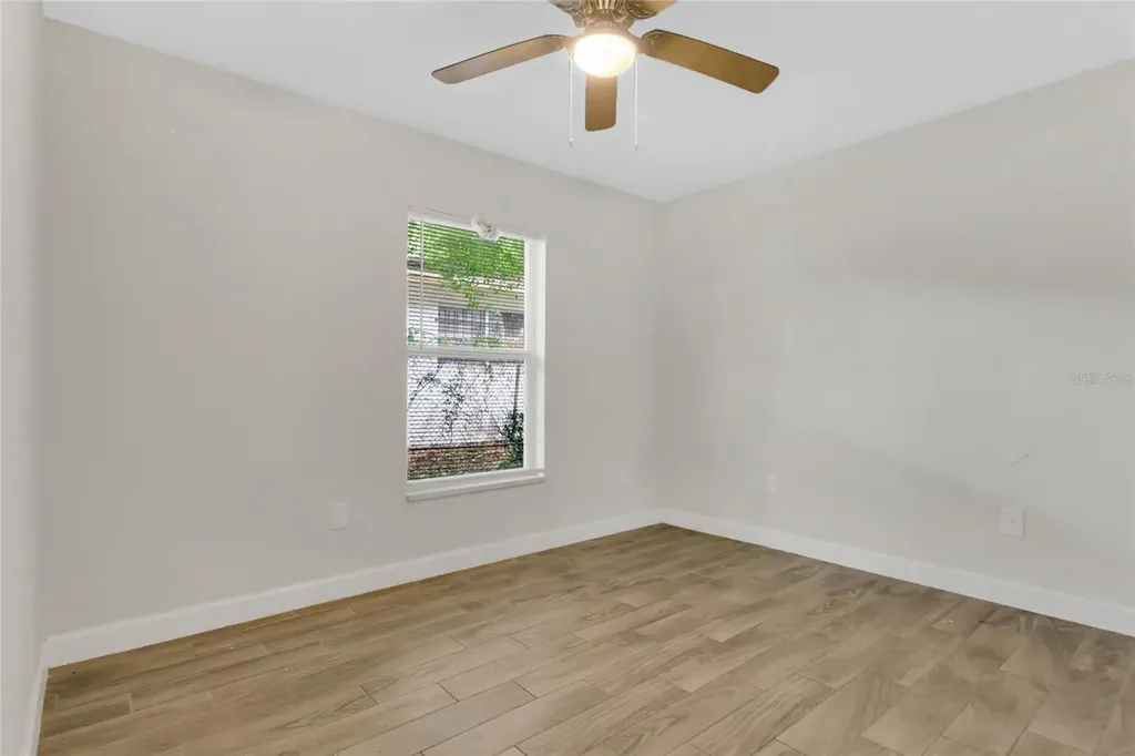 3936 Thomas Street Orlando FL 32805