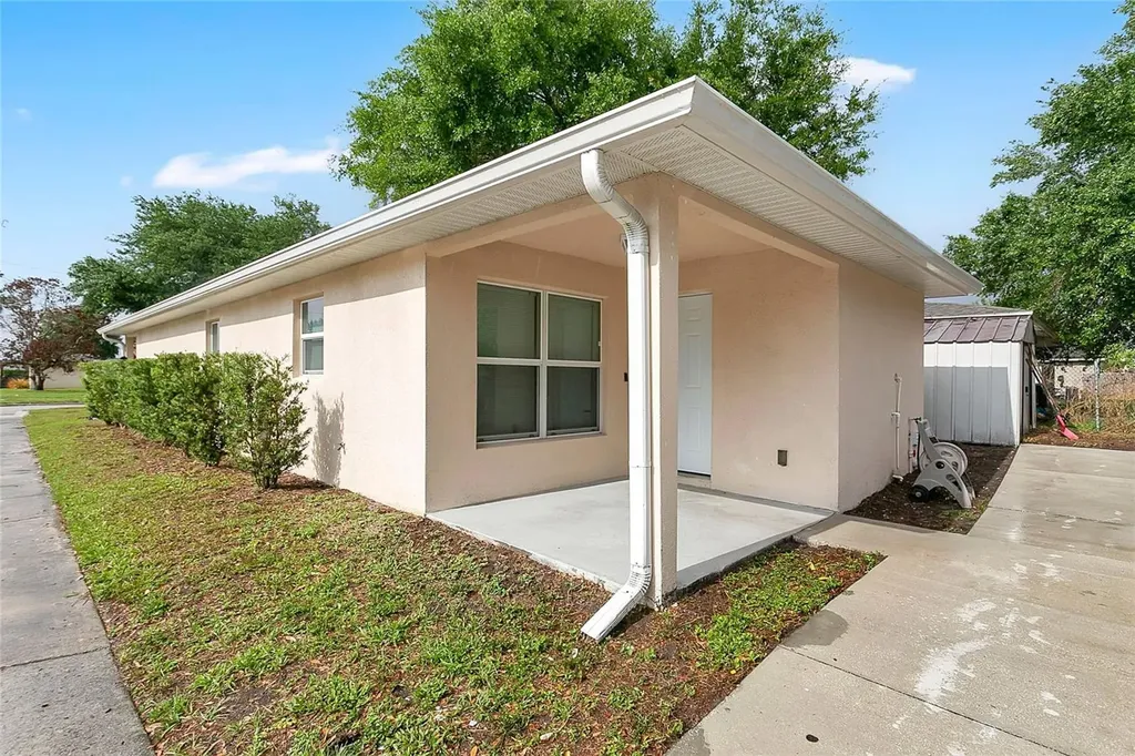 3936 Thomas Street Orlando FL 32805