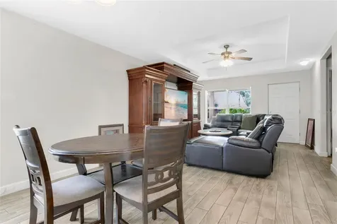 3936 Thomas Street Orlando FL 32805