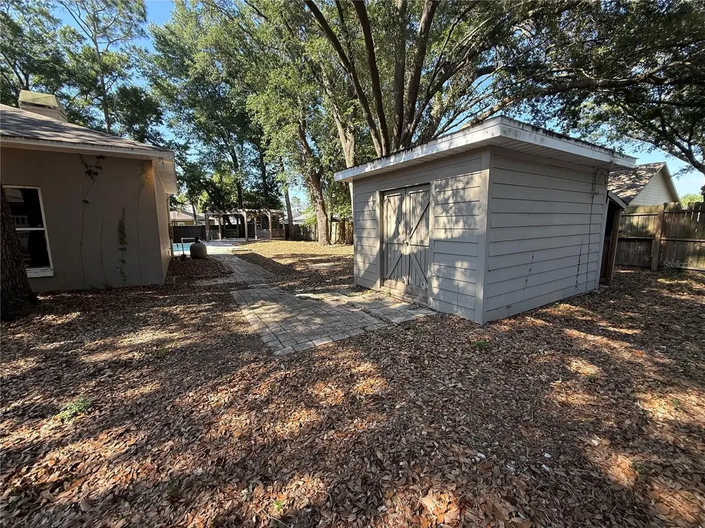 2212 Misty Ridge Lane Valrico FL 33594