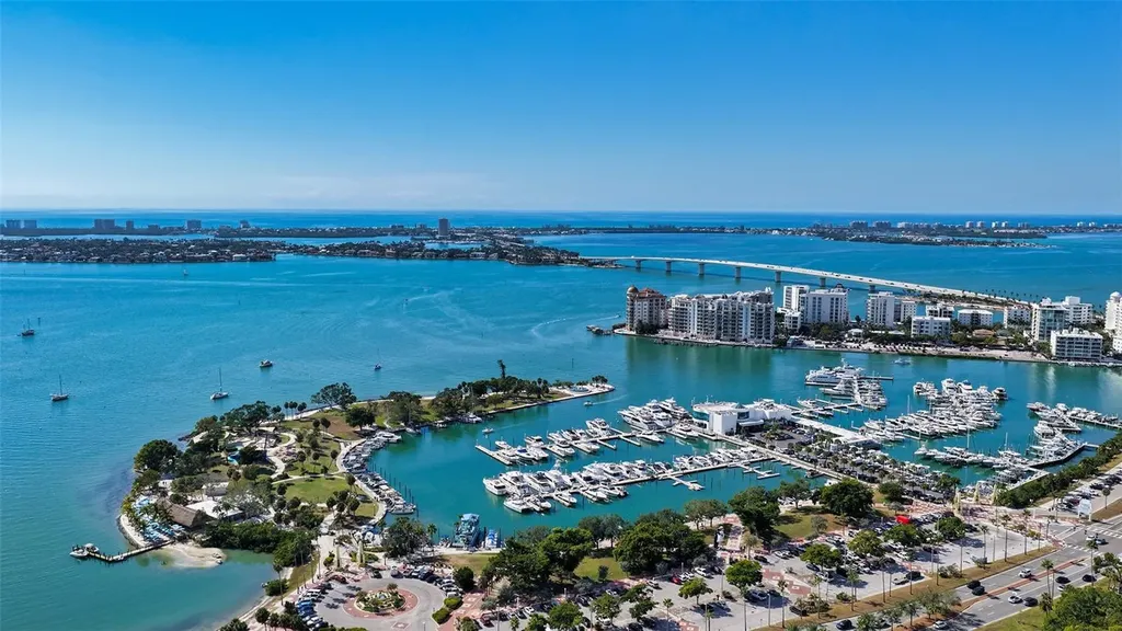 1903 Oak Street Sarasota FL 34236