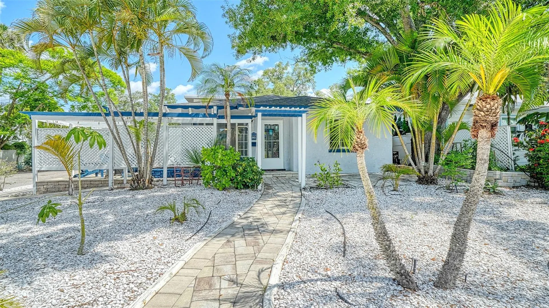 1903 Oak Street Sarasota FL 34236