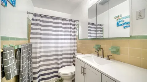 1903 Oak Street Sarasota FL 34236