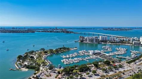1903 Oak Street Sarasota FL 34236
