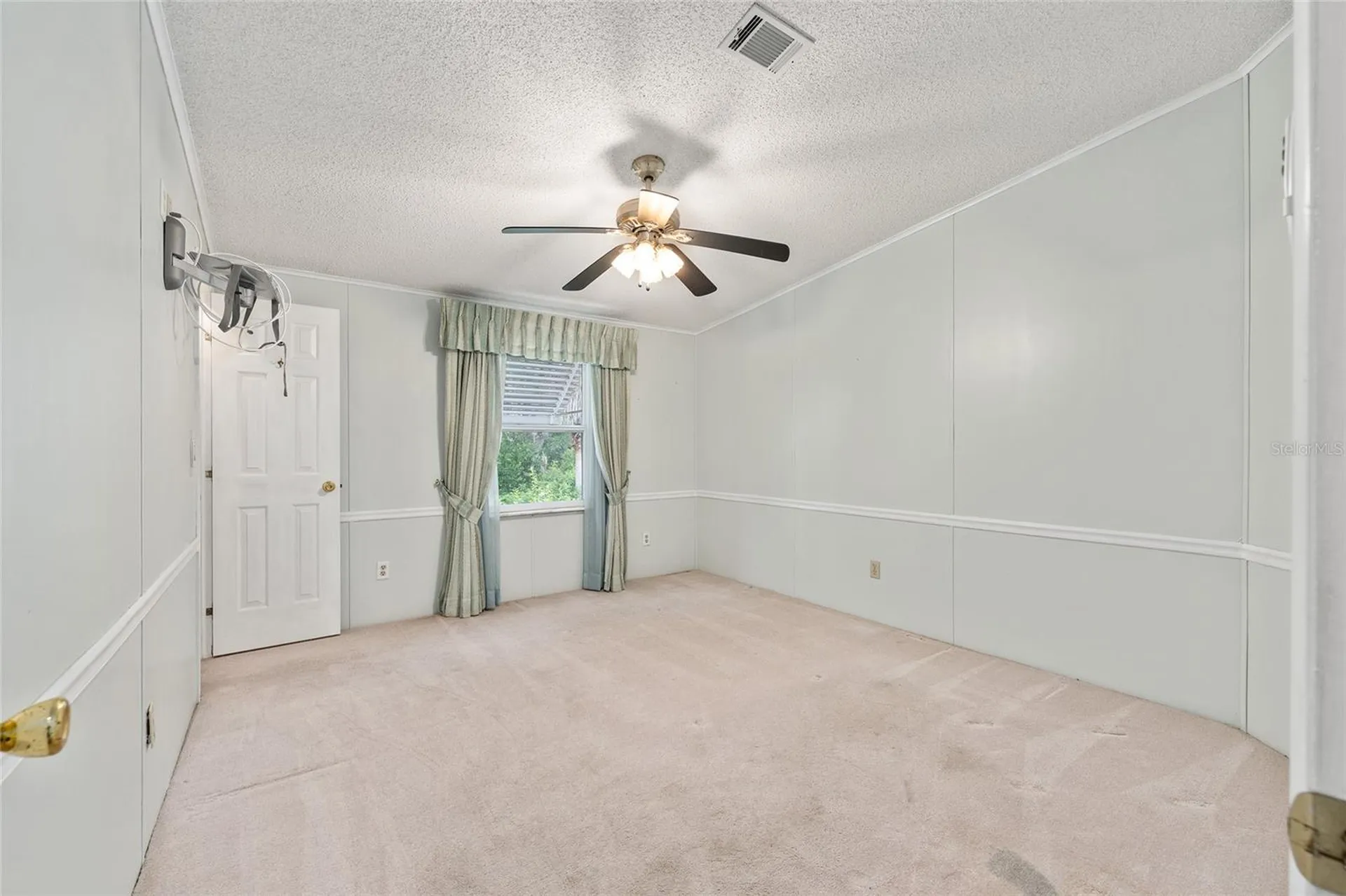 951 Oleander Street Lady Lake FL 32159