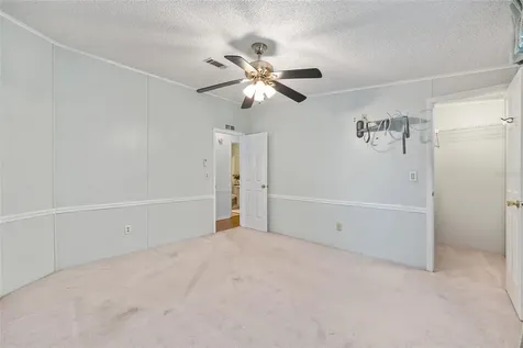 951 Oleander Street Lady Lake FL 32159