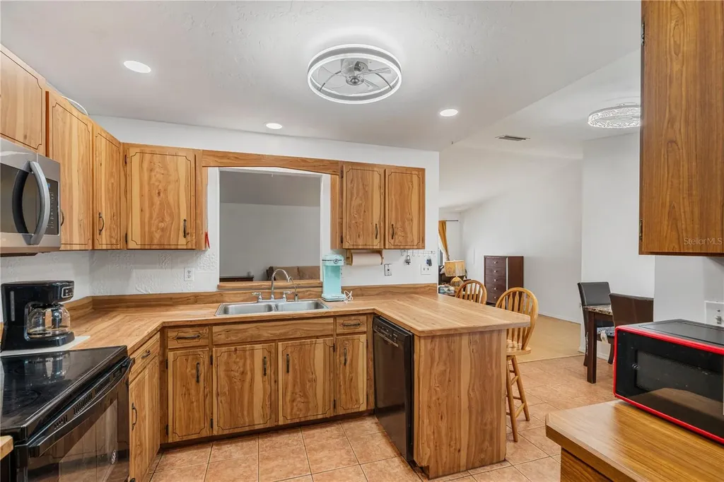 1228 Thomasina Drive Port Orange FL 32129