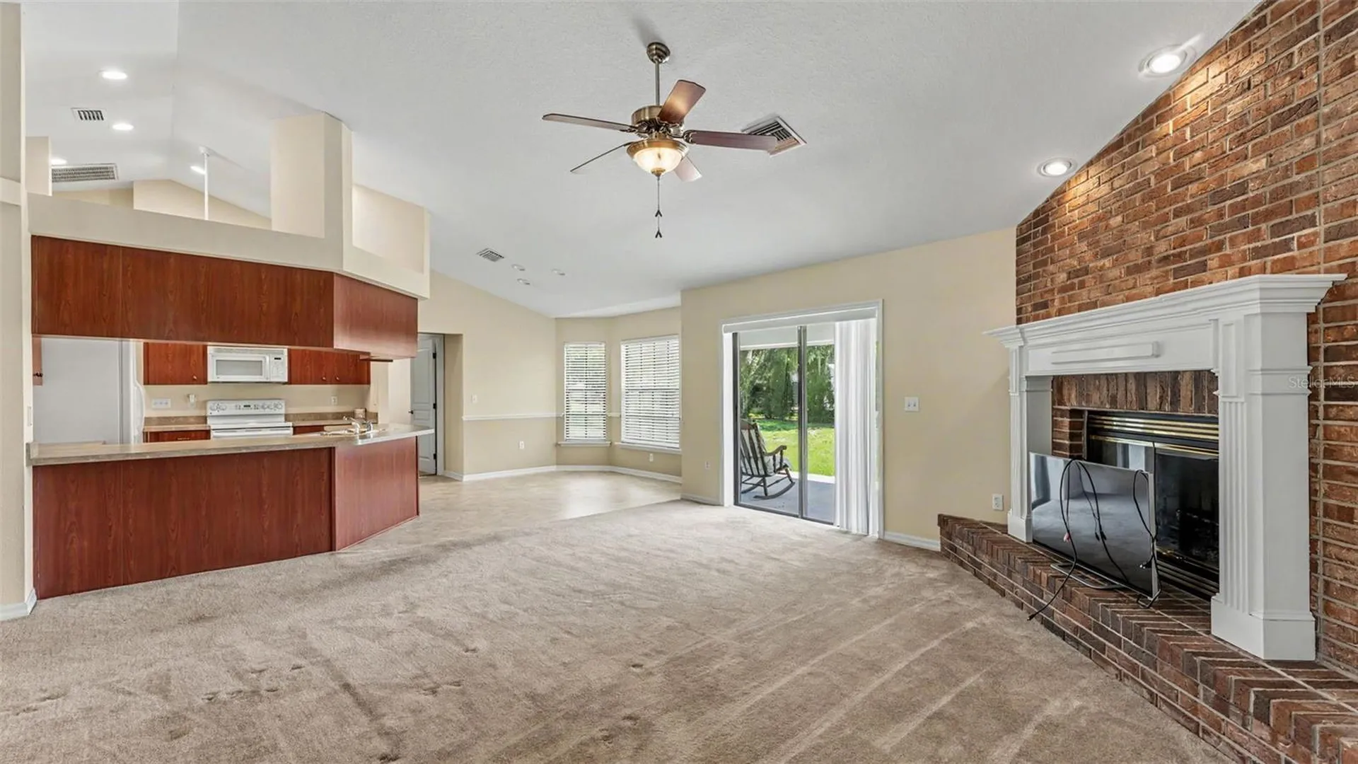 8525 N Campbell Road Lakeland FL 33810