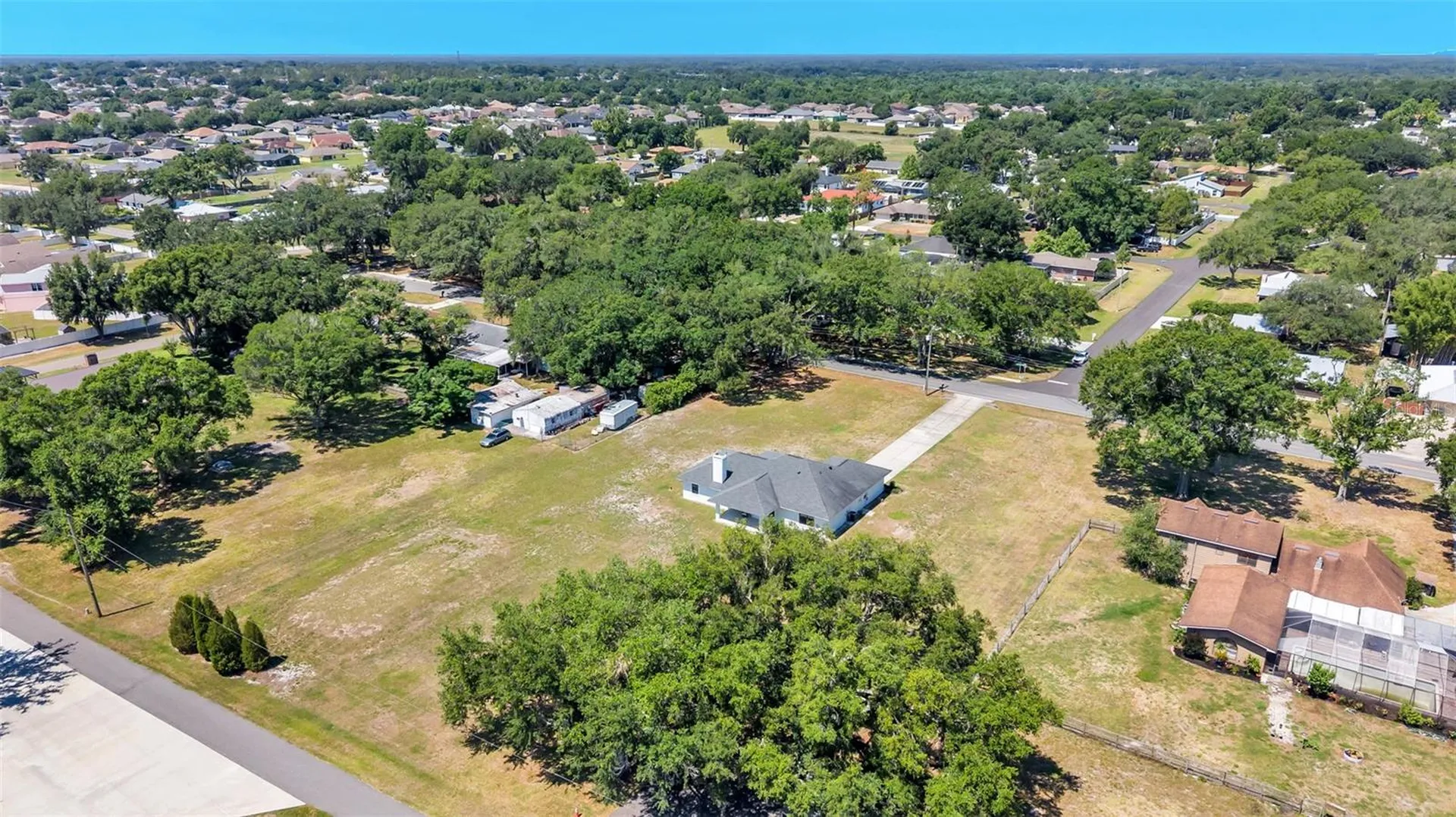 8525 N Campbell Road Lakeland FL 33810