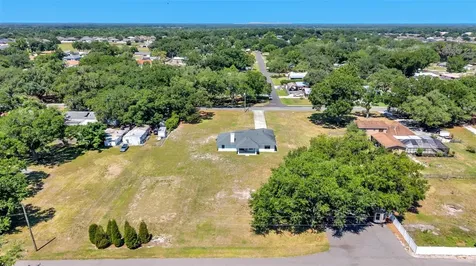 8525 N Campbell Road Lakeland FL 33810