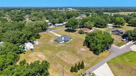 8525 N Campbell Road Lakeland FL 33810