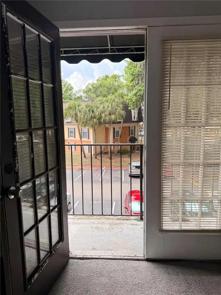 3956 Versailles Drive Orlando FL 32808