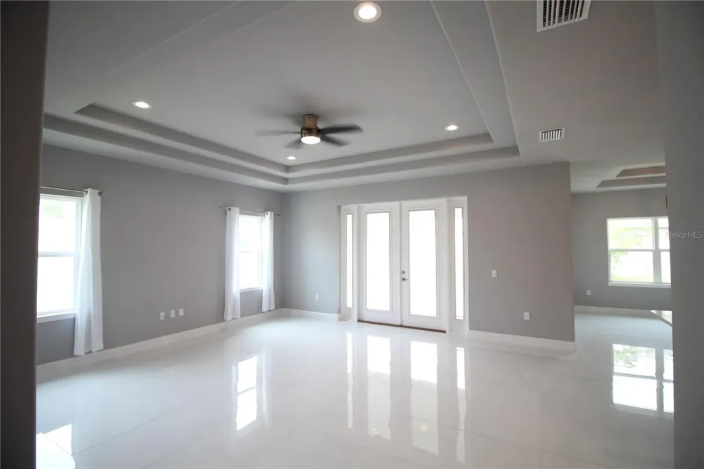 20 Evansville Lane Palm Coast FL 32164