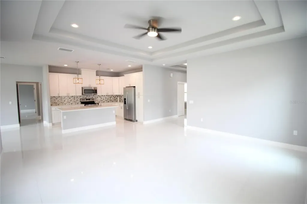 20 Evansville Lane Palm Coast FL 32164