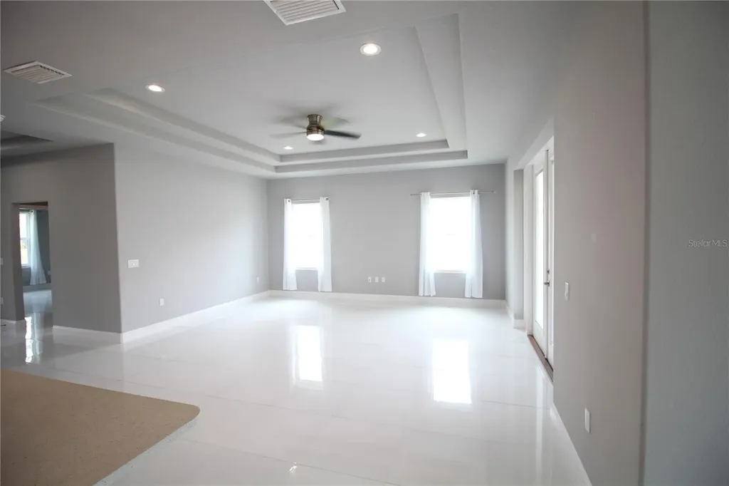 20 Evansville Lane Palm Coast FL 32164