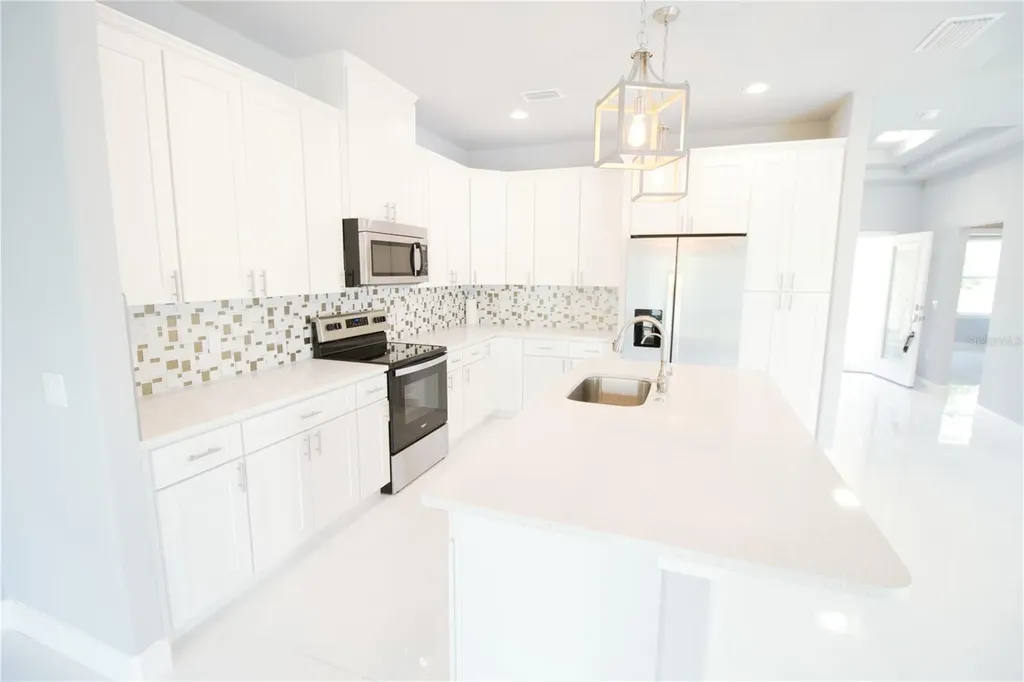 20 Evansville Lane Palm Coast FL 32164