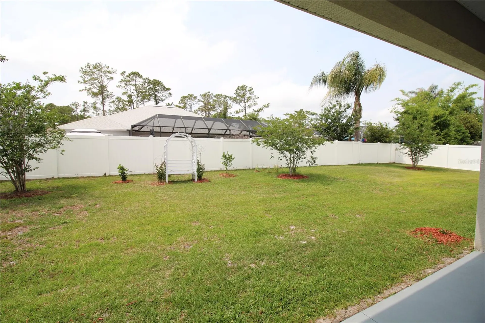 20 Evansville Lane Palm Coast FL 32164