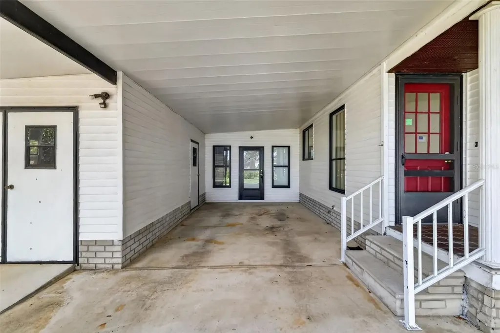1625 Hilton Head Boulevard Lady Lake FL 32159