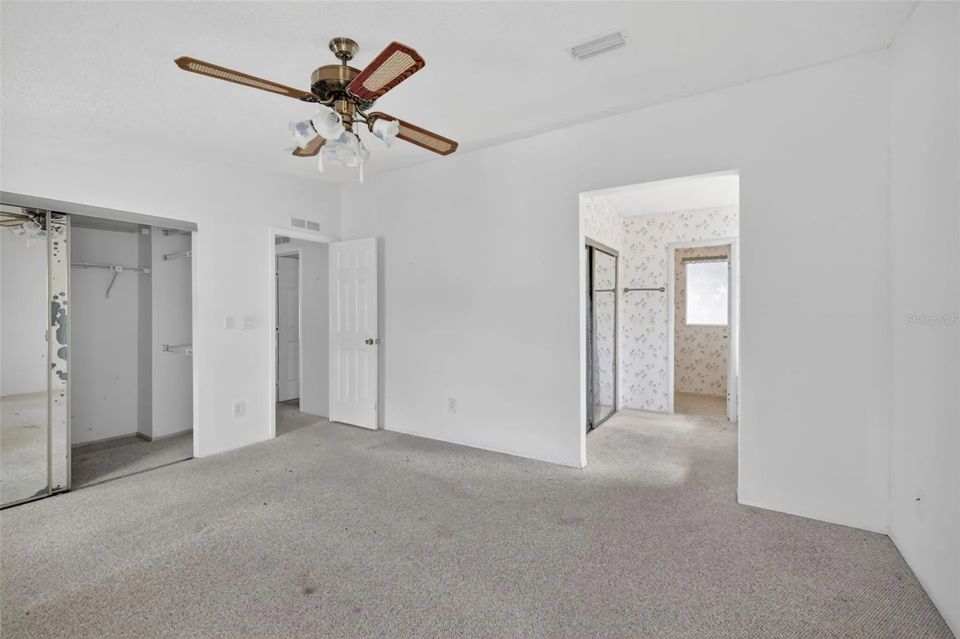 1625 Hilton Head Boulevard Lady Lake FL 32159