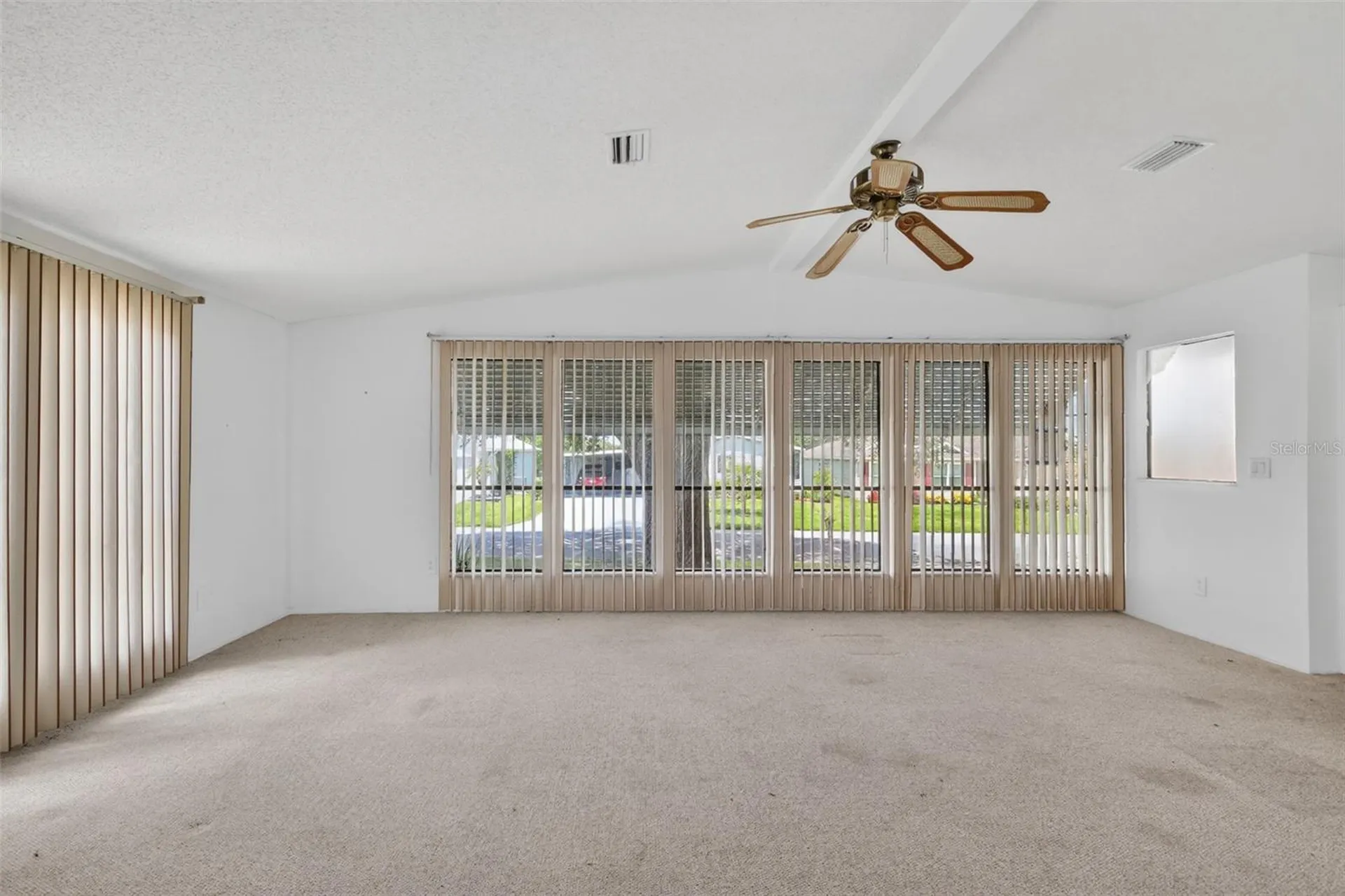 1625 Hilton Head Boulevard Lady Lake FL 32159