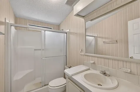 1625 Hilton Head Boulevard Lady Lake FL 32159