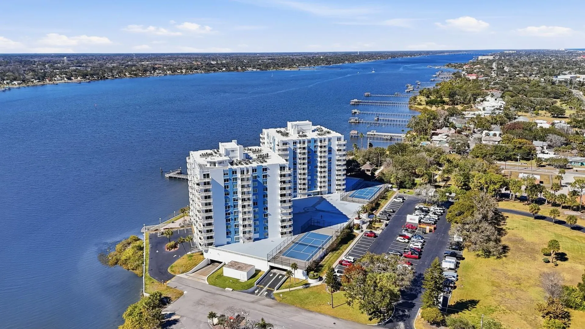 935 N Halifax Avenue Daytona Beach FL 32118
