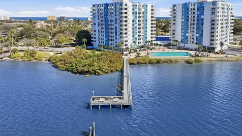 935 N Halifax Avenue Daytona Beach FL 32118
