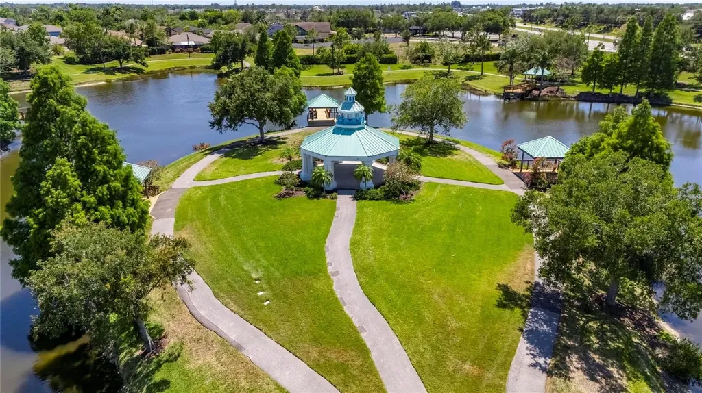 5204 Moon Shell Drive Apollo Beach FL 33572