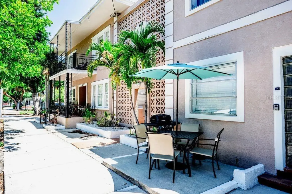 535 2nd Street N St Petersburg FL 33701