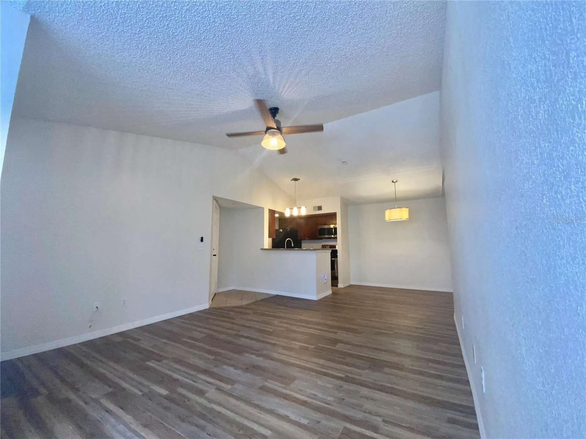5144 Conroy Road Orlando FL 32811