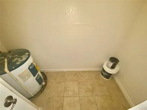 5144 Conroy Road Orlando FL 32811