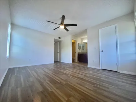 5144 Conroy Road Orlando FL 32811