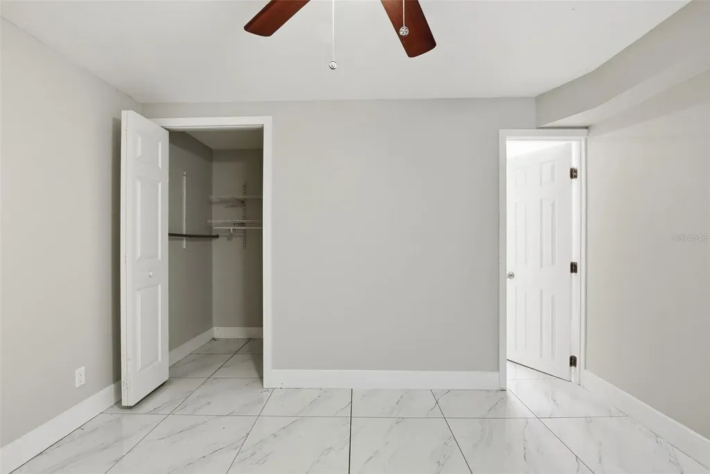 6033 W Amelia Street Orlando FL 32835
