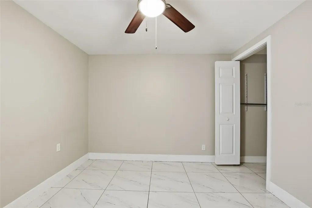 6033 W Amelia Street Orlando FL 32835