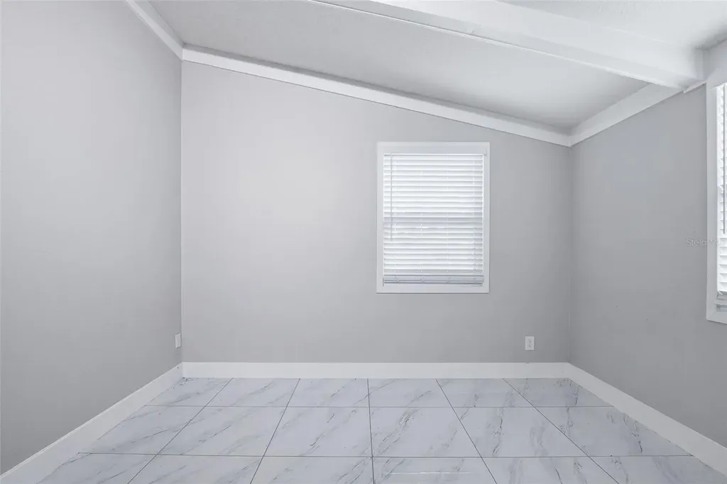 6033 W Amelia Street Orlando FL 32835