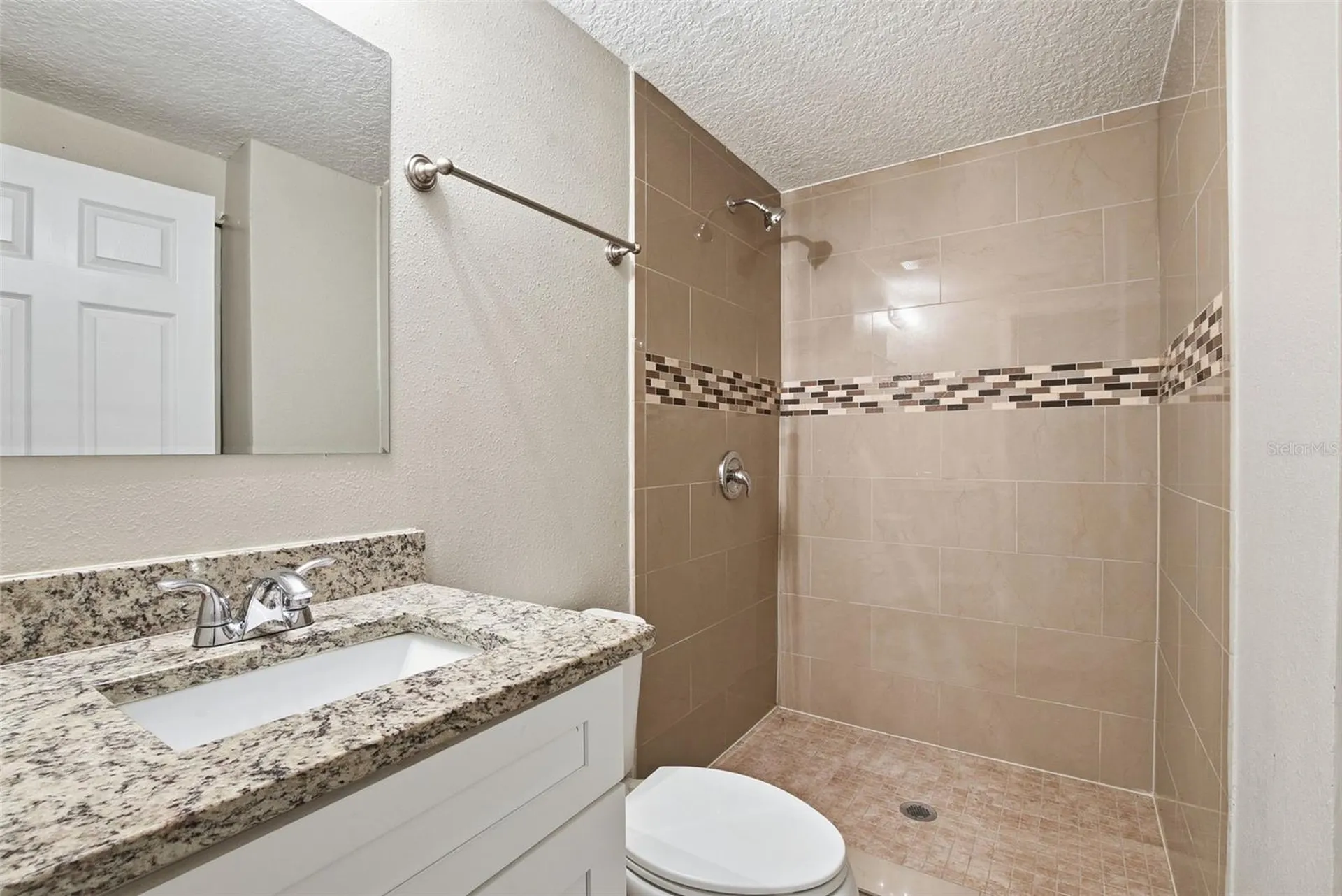 6033 W Amelia Street Orlando FL 32835