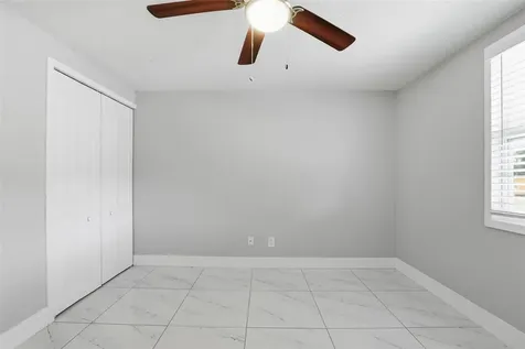 6033 W Amelia Street Orlando FL 32835