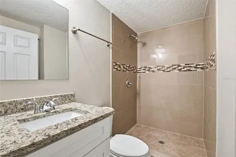 6033 W Amelia Street Orlando FL 32835