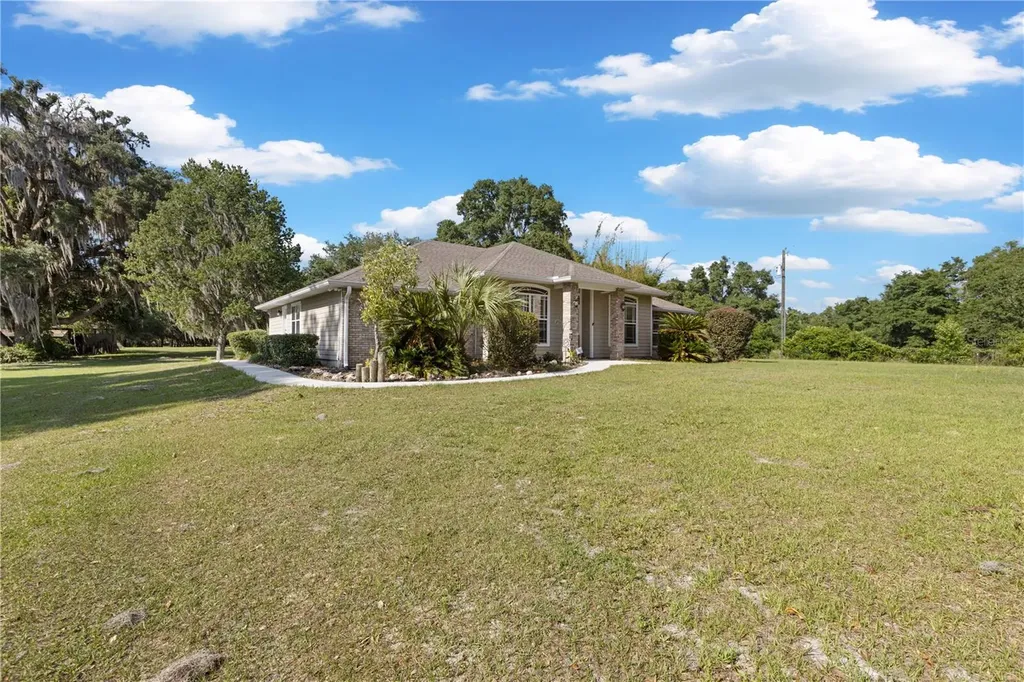 19328 SW 58th Place Archer FL 32618