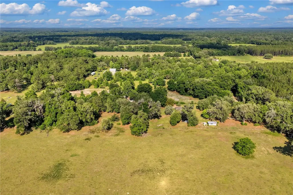 19328 SW 58th Place Archer FL 32618