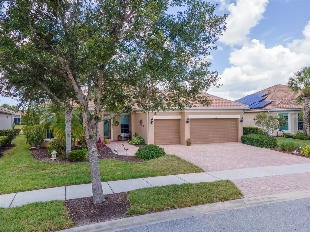 19557 Petrino Street Venice FL 34293