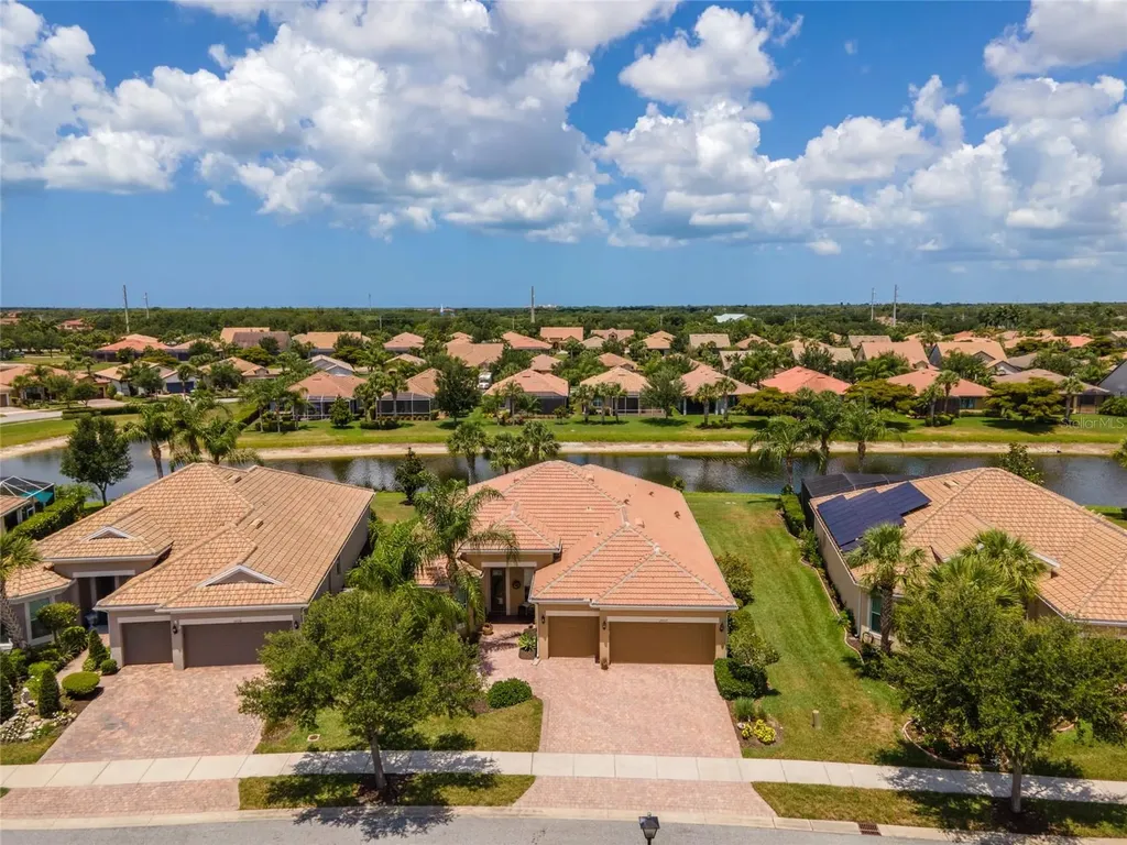 19557 Petrino Street Venice FL 34293