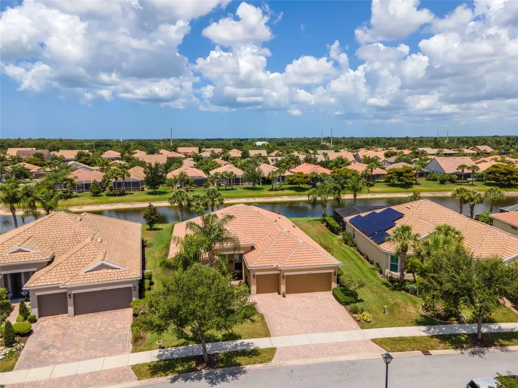 19557 Petrino Street Venice FL 34293