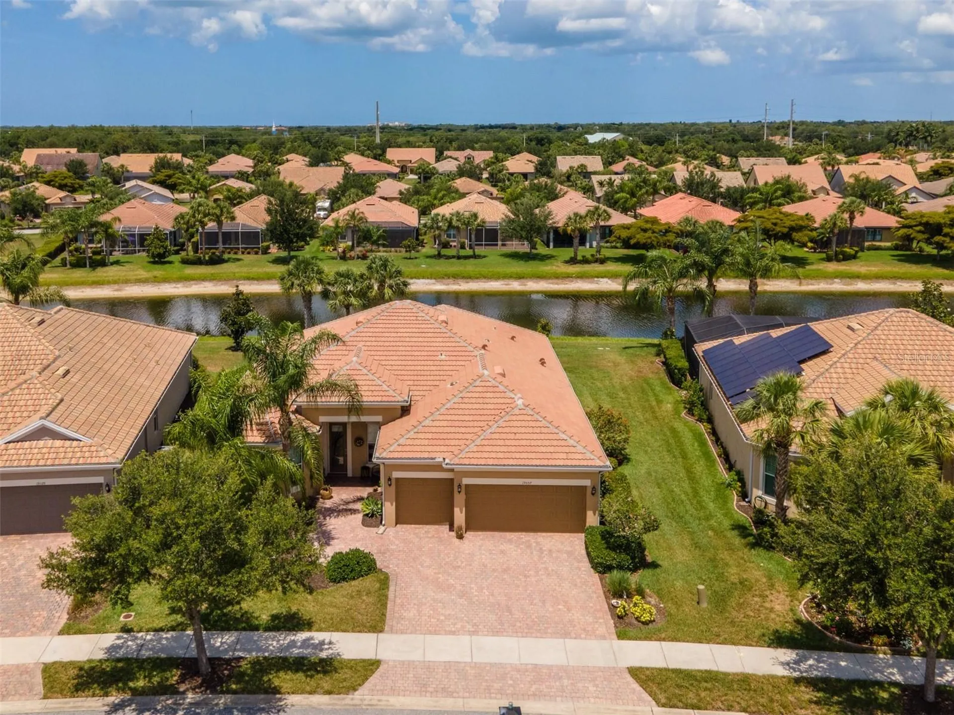 19557 Petrino Street Venice FL 34293