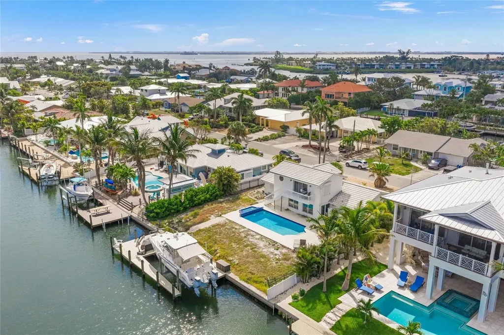 512 67th Street Holmes Beach FL 34217