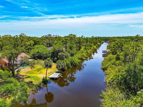 225 Hoffer Street Port Charlotte FL 33953