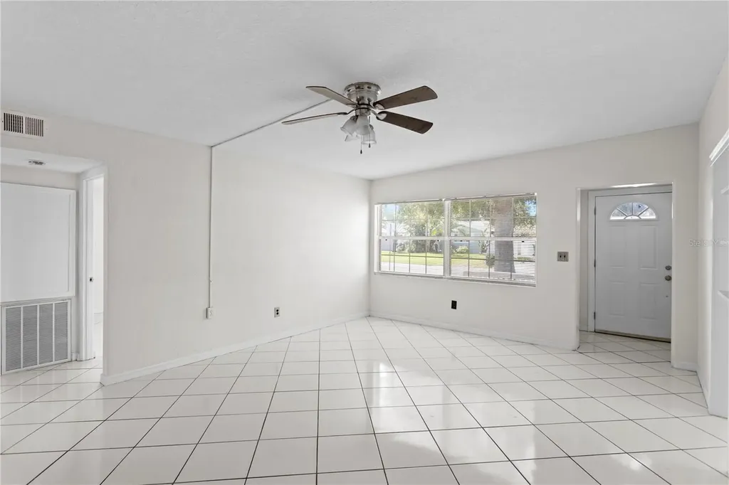 13733 Trinidad Drive Seminole FL 33776
