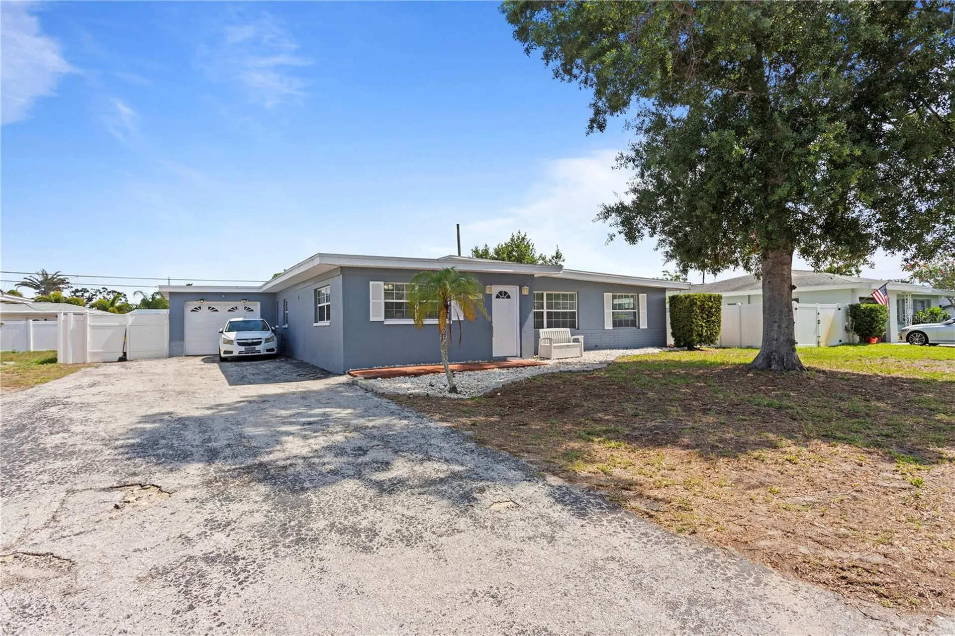 13733 Trinidad Drive Seminole FL 33776